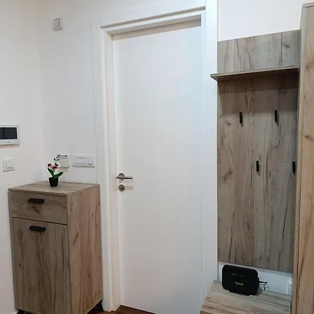 Apartment Lux