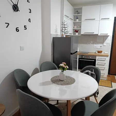 Lux Apartment *